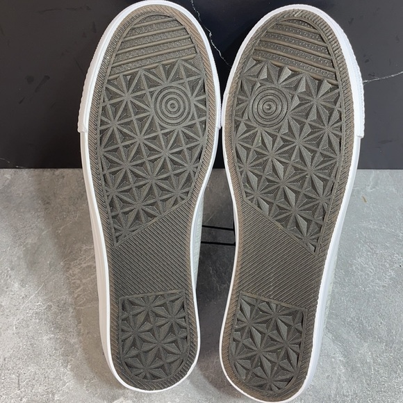 Twisted Hunter-01 Grey Size 8m - Picture 9 of 10